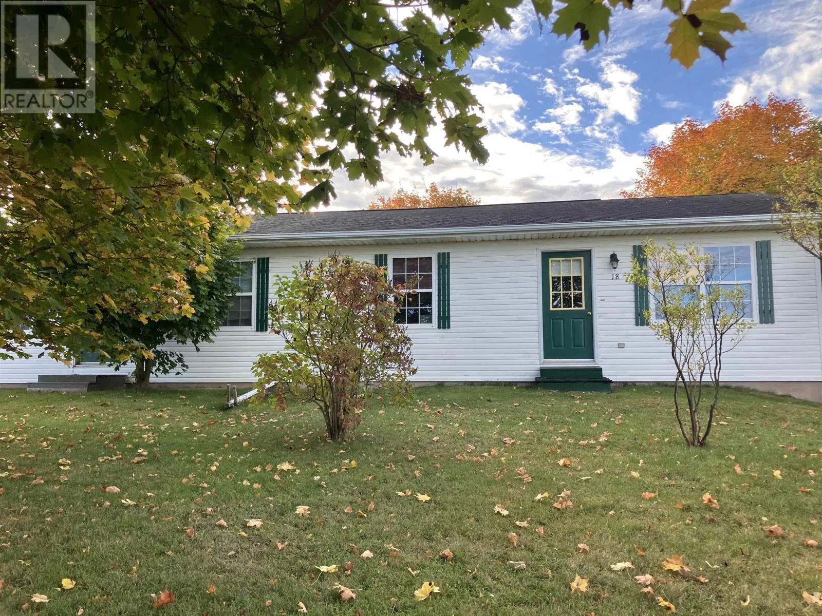 Duplex for rent: 16-18 Kingston Road, North River, Prince Edward Island C0A 1H0