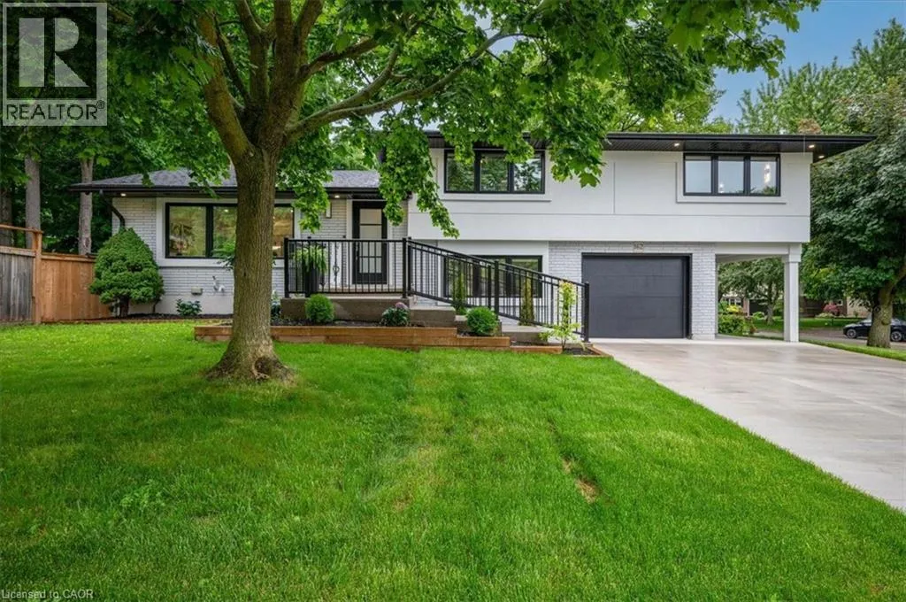 House for rent: 162 Greenbrook Drive, Kitchener, Ontario N2M 4J7