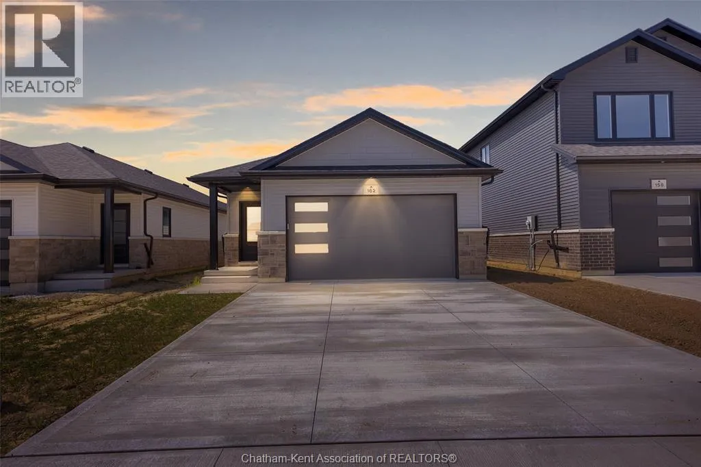 House for rent: 162 Ironwood Trail, Chatham, Ontario N7M 0T3