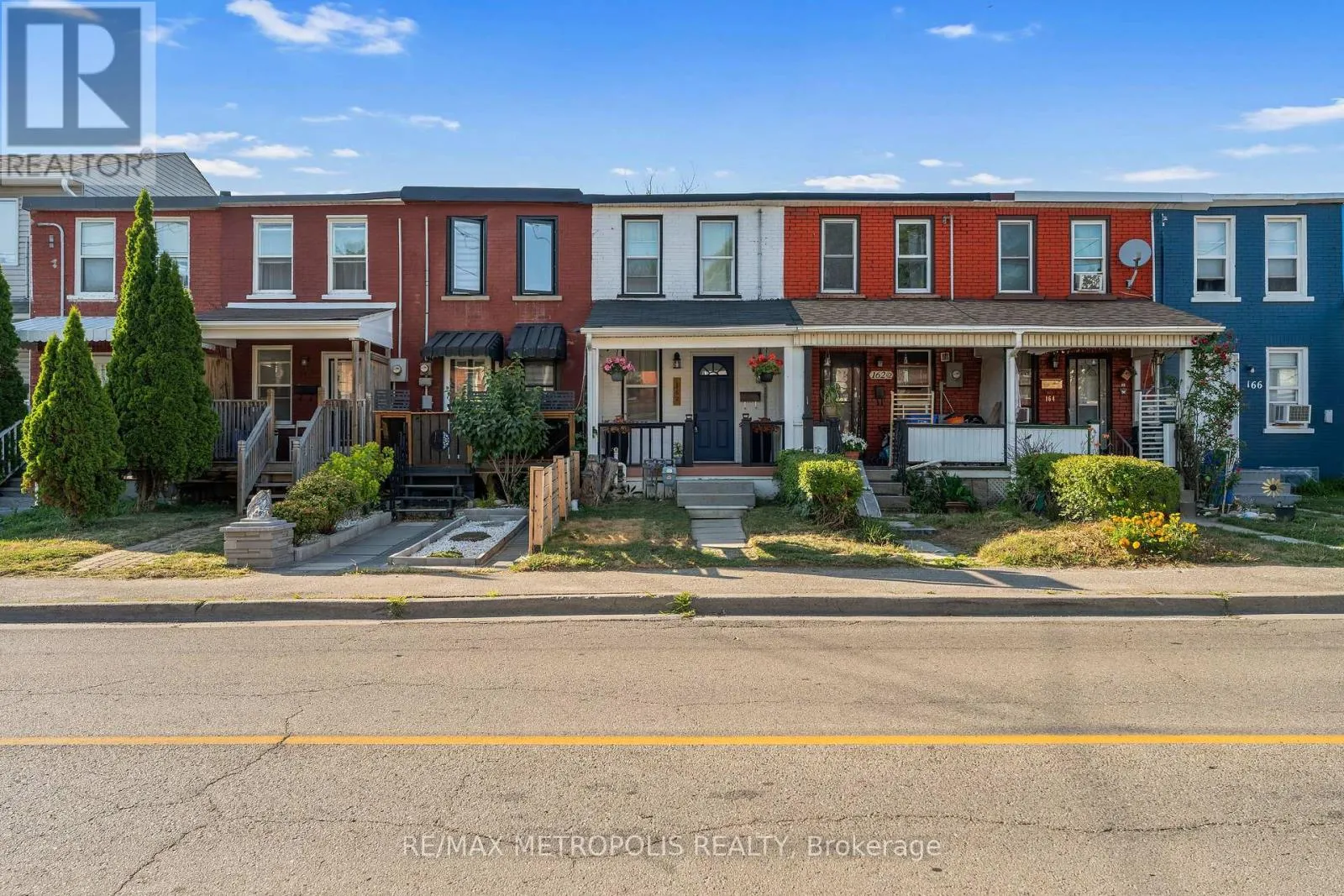 Row / Townhouse for rent: 162 Olive Avenue, Oshawa, Ontario L1H 2P2