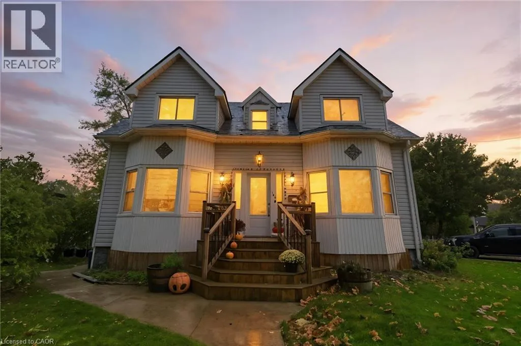 House for rent: 162 St. George Street, Welland, Ontario L3C 5P1