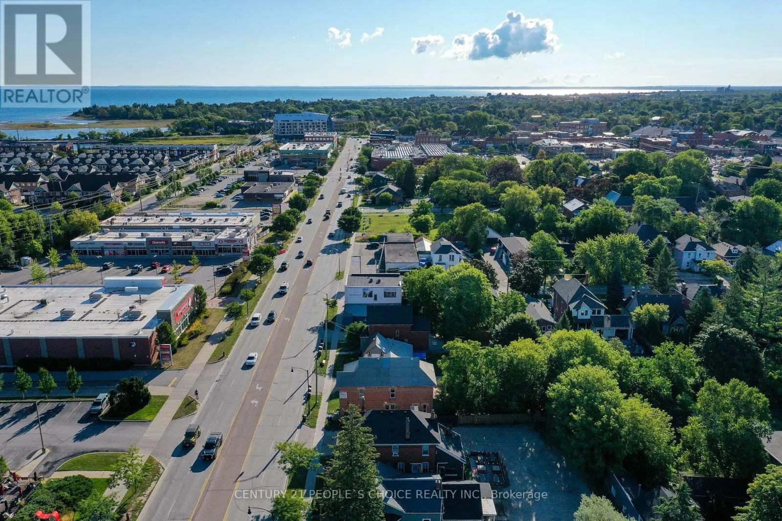 162-180 First Street, Collingwood, Ontario L9Y 1A7