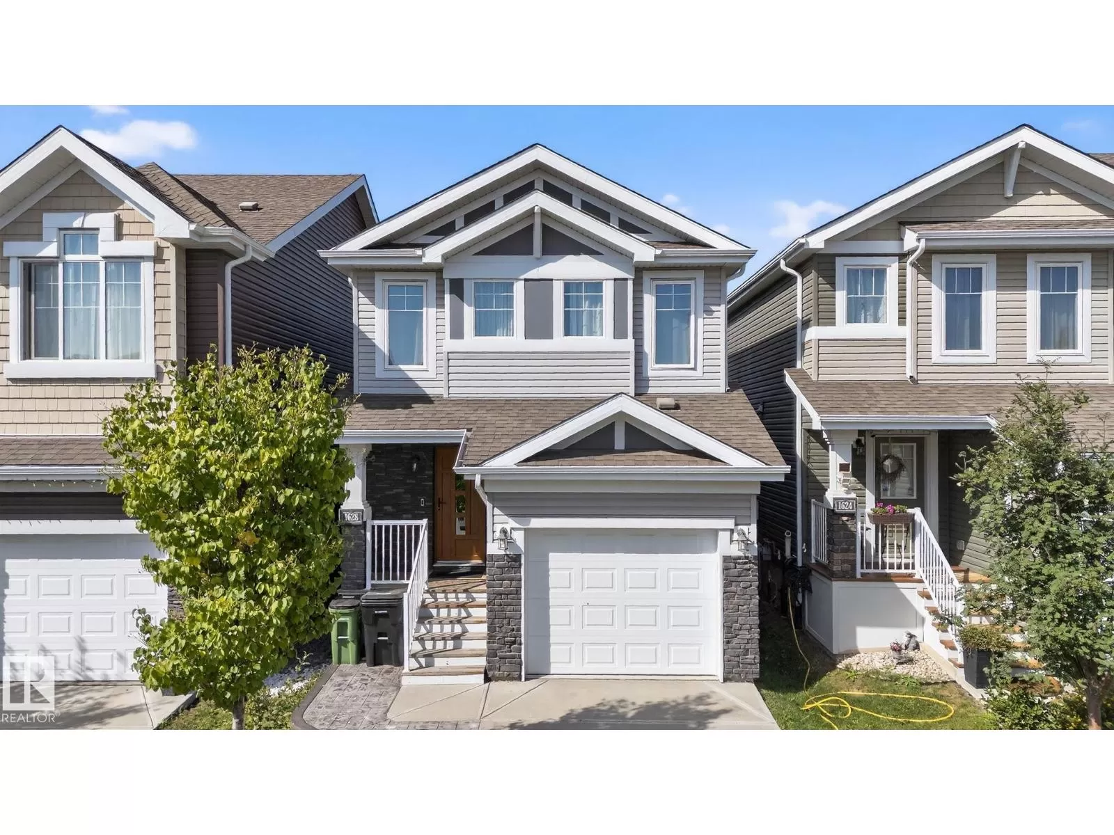 House for rent: 1628 167 St Sw, Edmonton, Alberta T6W 3C4