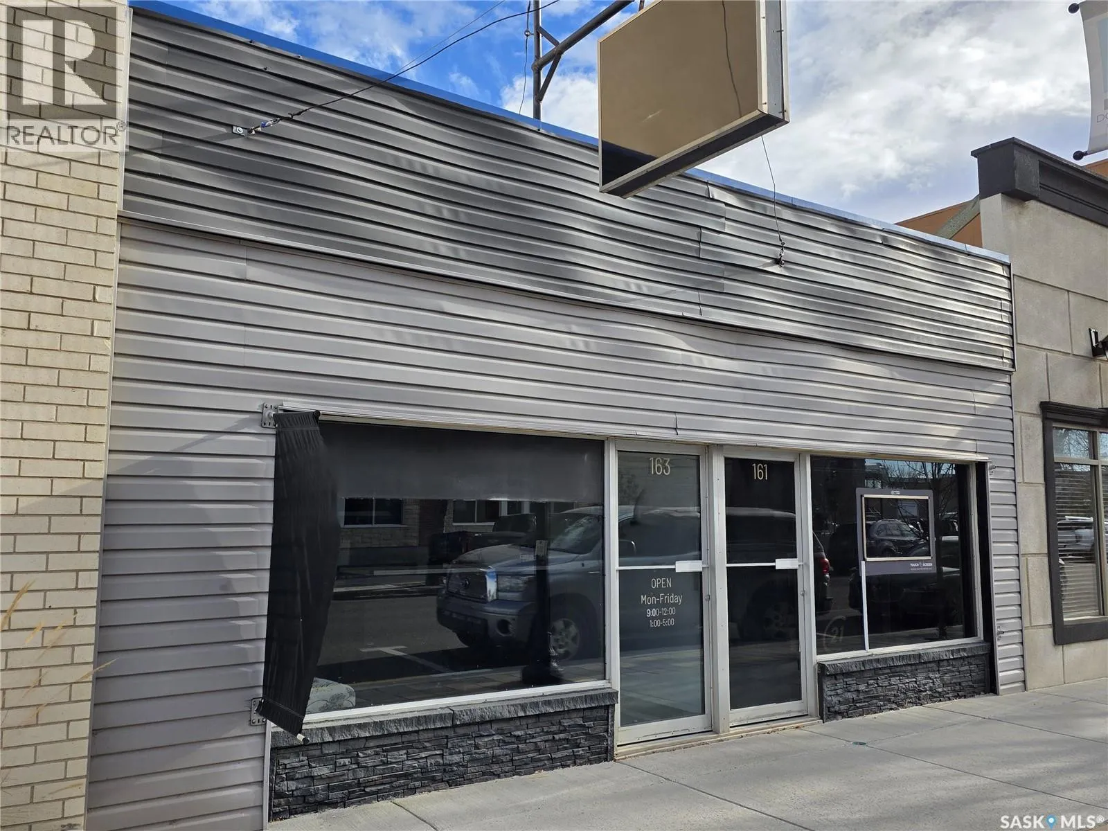 Offices for rent: 163 1st Avenue Ne, Swift Current, Saskatchewan S9H 2B1