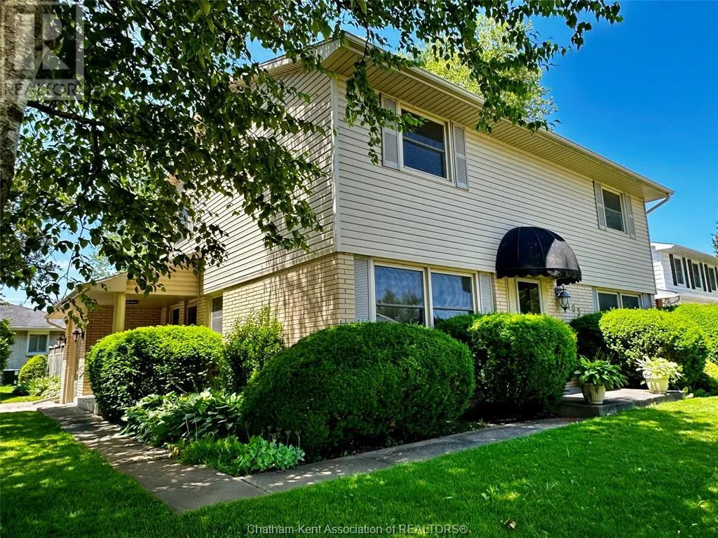 House for rent: 163 Cecile Avenue, Chatham, Ontario N7M 2C4