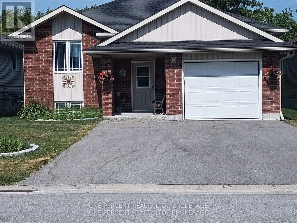 House for rent: 163 Greenhill Lane, Belleville, Ontario K8N 0C7