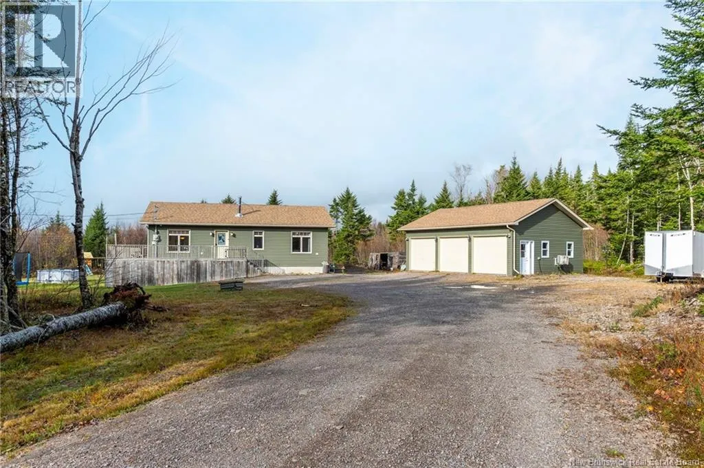 1633 Route 111, Bains Corner, New Brunswick E5R 1R4