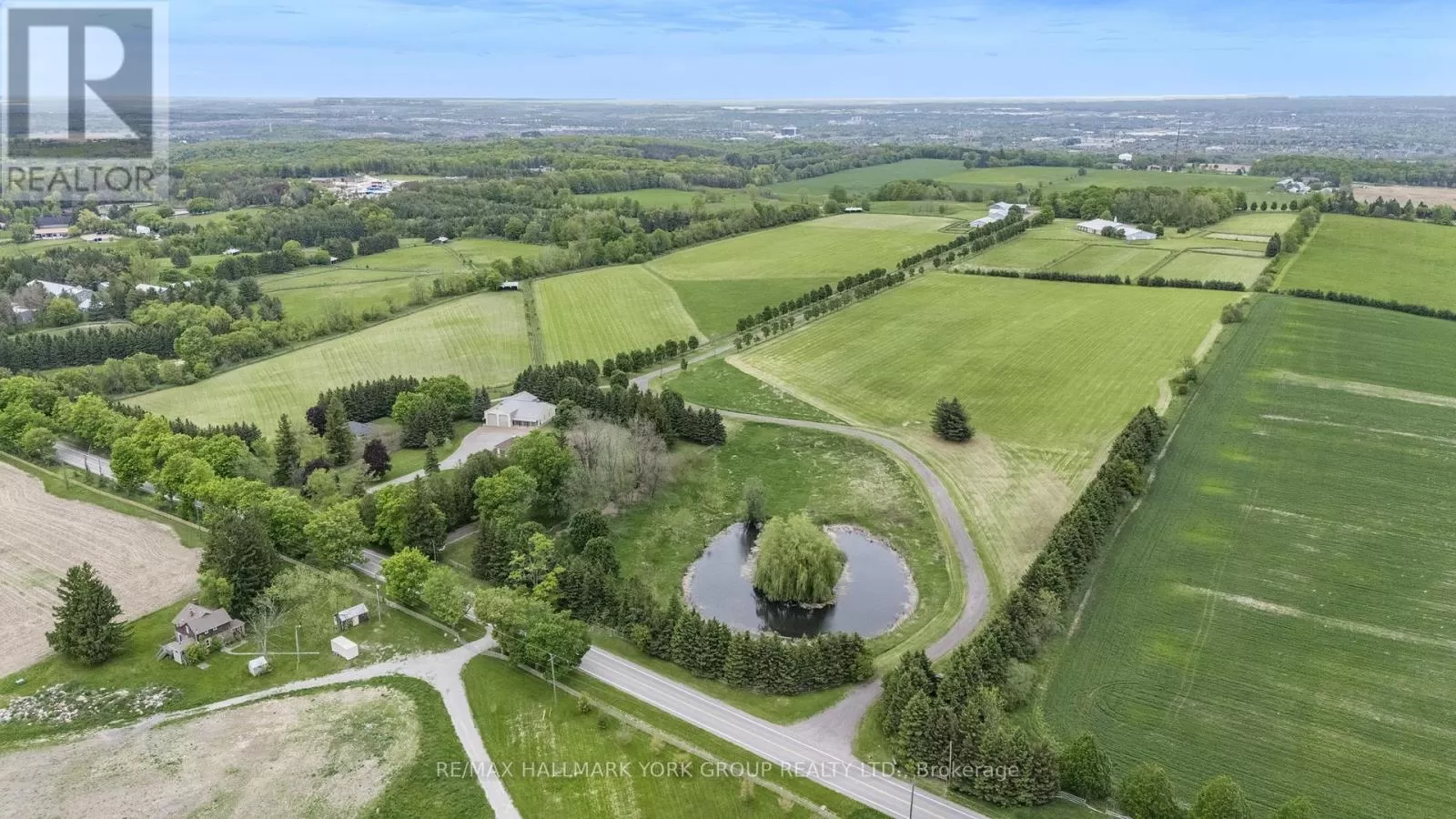 16333-16401 Dufferin Street, King, Ontario L7B 1K5