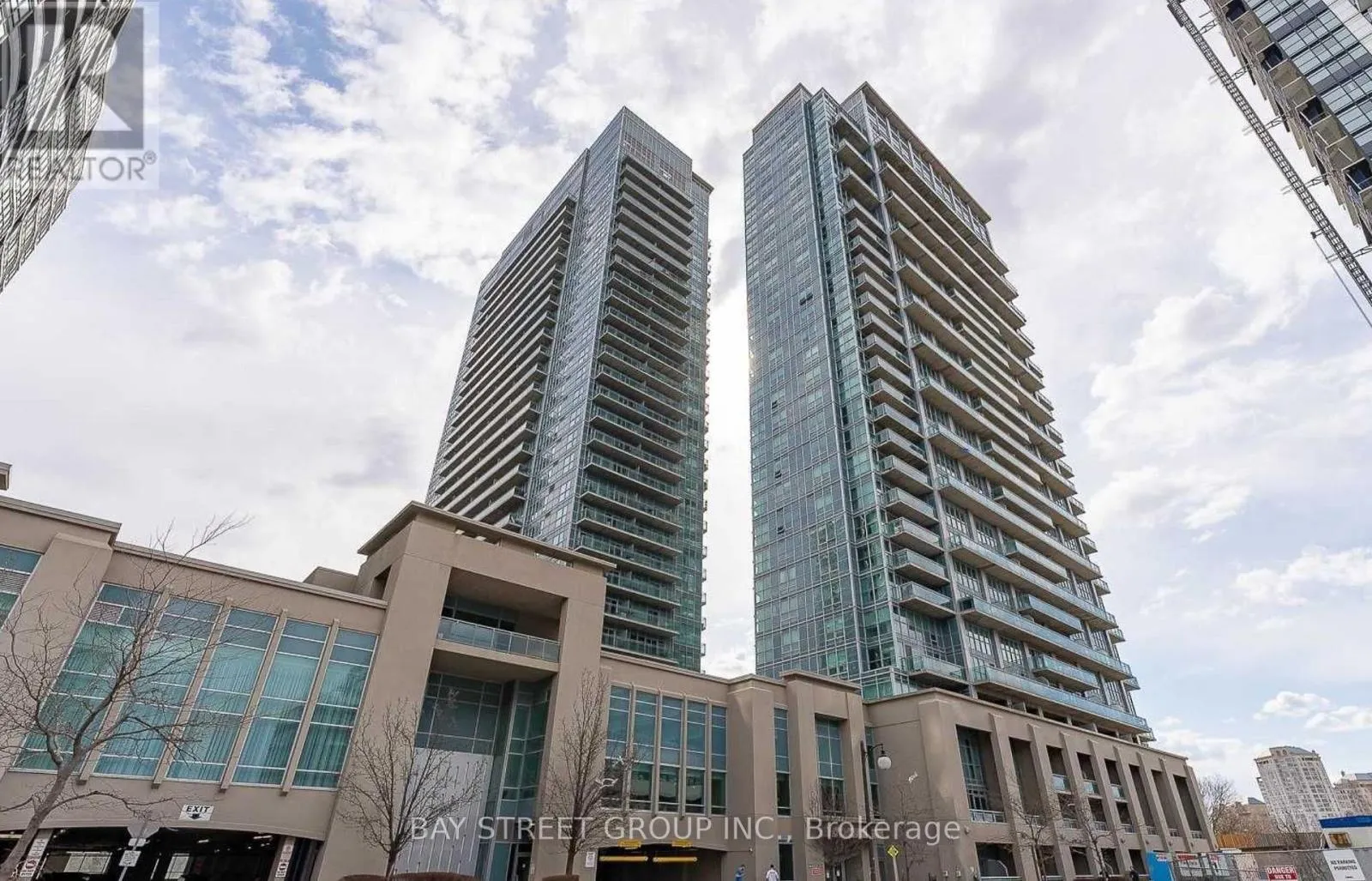 Apartment for rent: 1634 - 165 Legion Road N, Toronto, Ontario M8Y 0B3