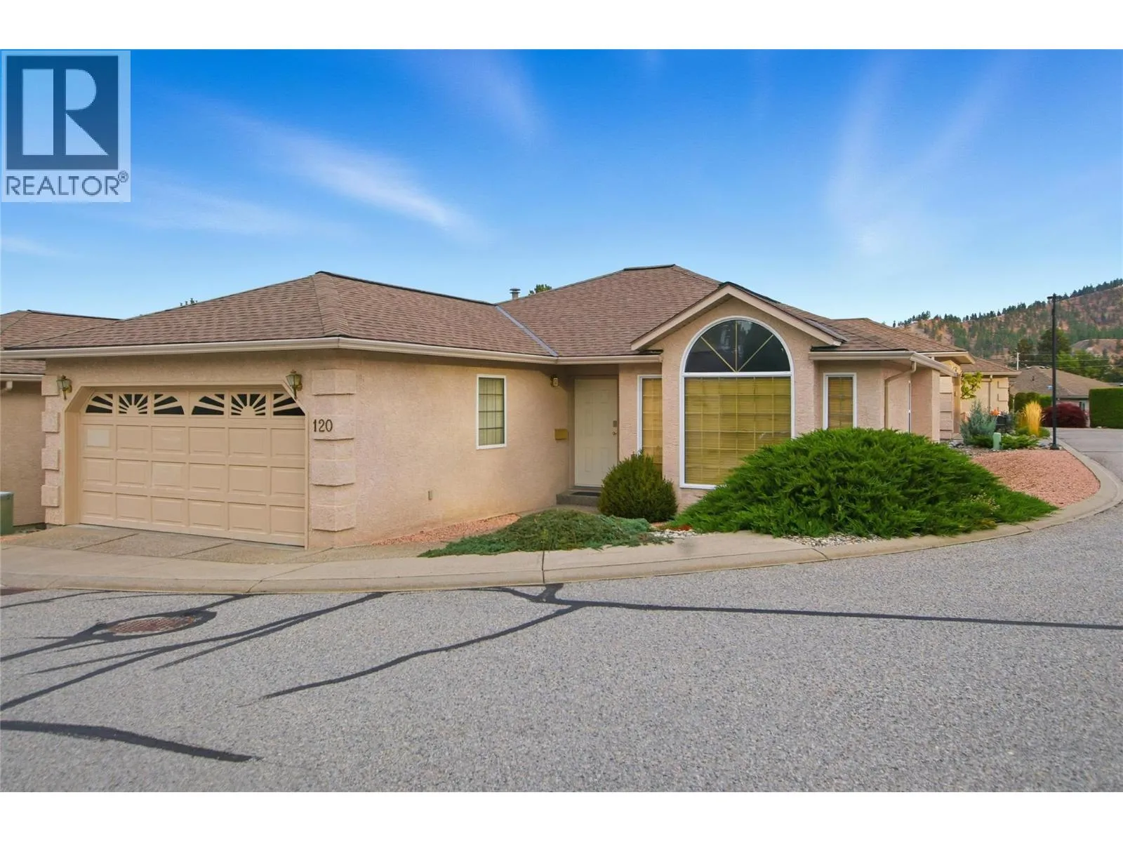 House for rent: 1634 Carmi Avenue Unit# 120, Penticton, British Columbia V2A 8K5