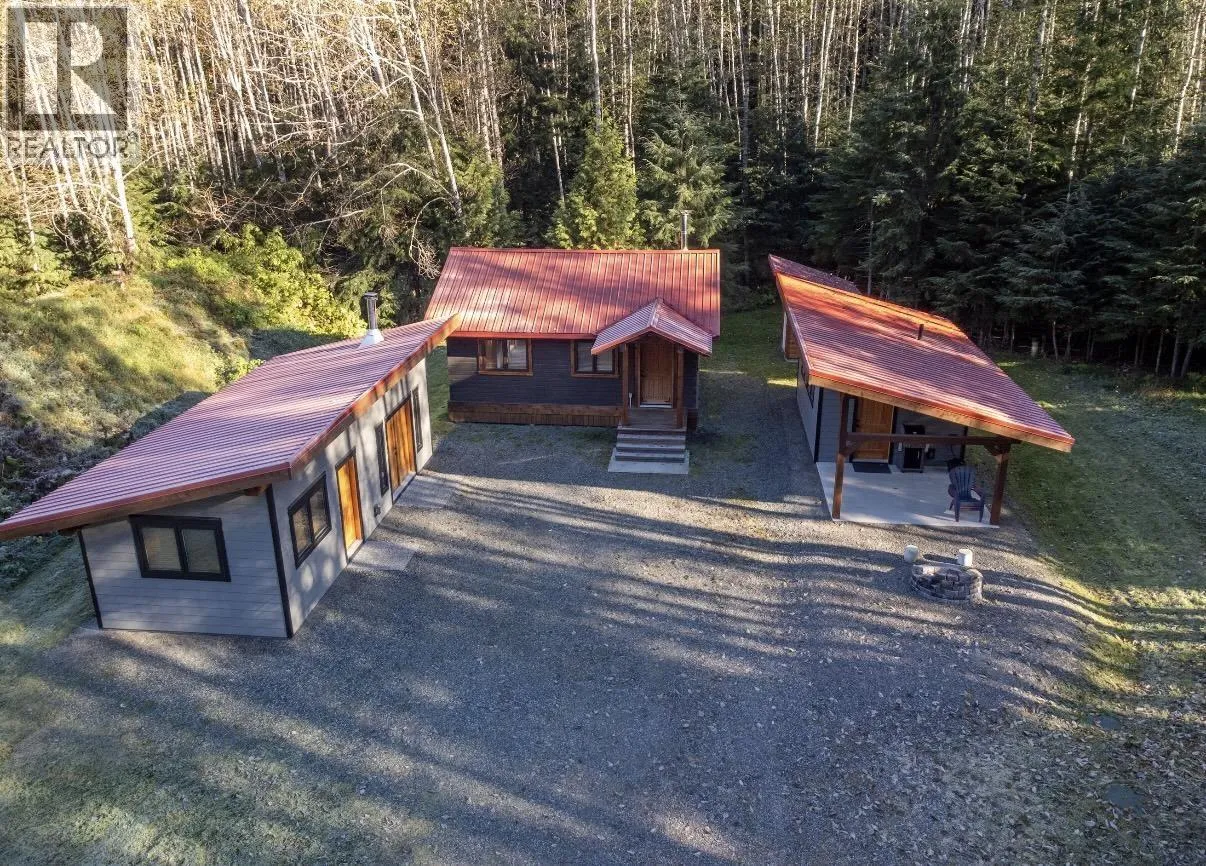 Recreational for rent: 16398 16 Highway, Terrace, British Columbia V8G 0A6