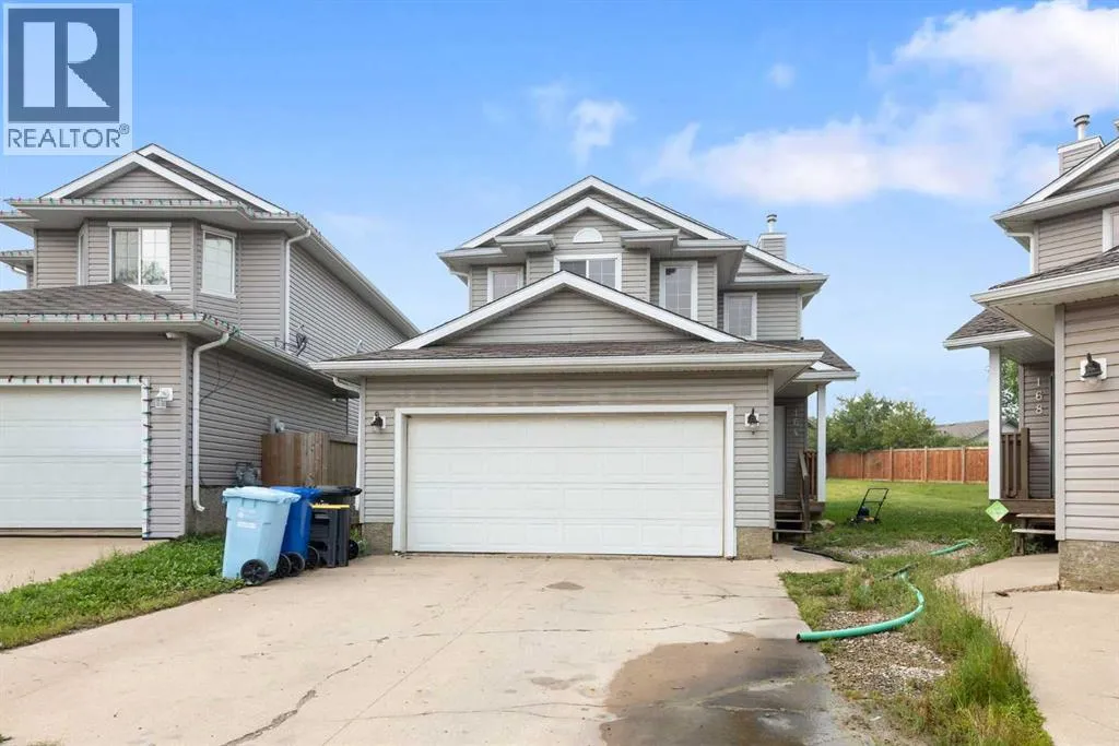 House for rent: 164 Cinnamon Street, Fort McMurray, Alberta T9K 2T4