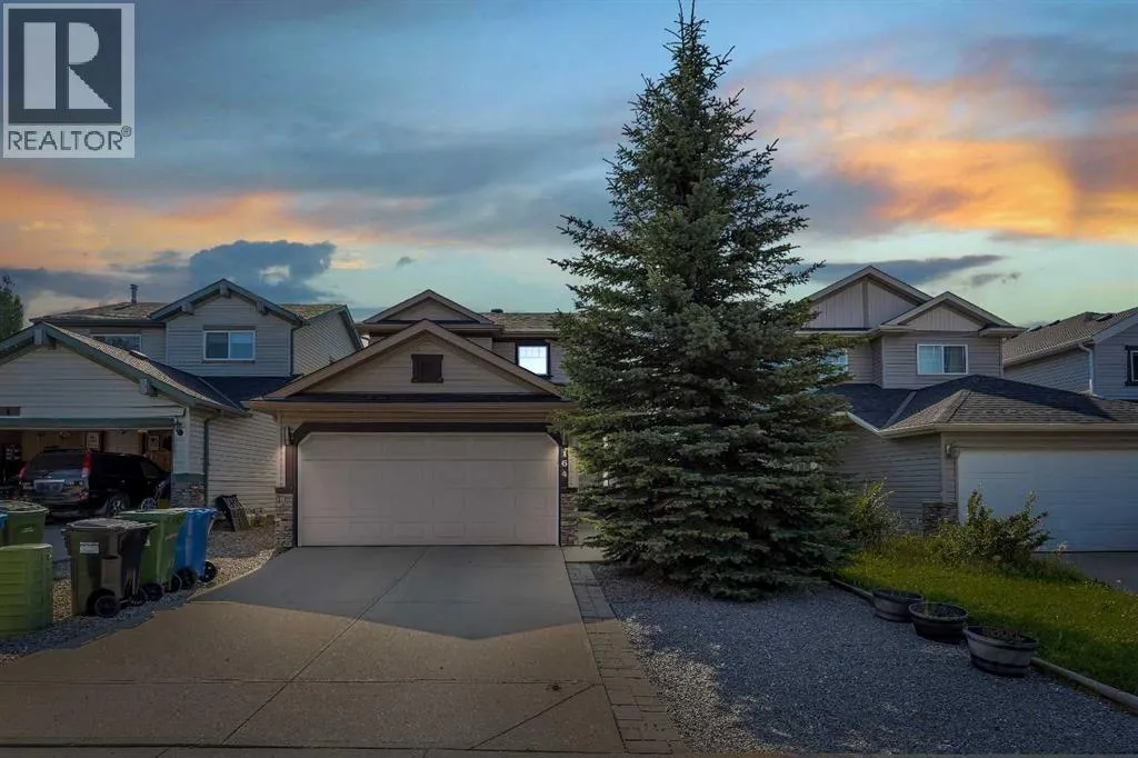 House for rent: 164 Covepark Close Ne, Calgary, Alberta T3K 5R5