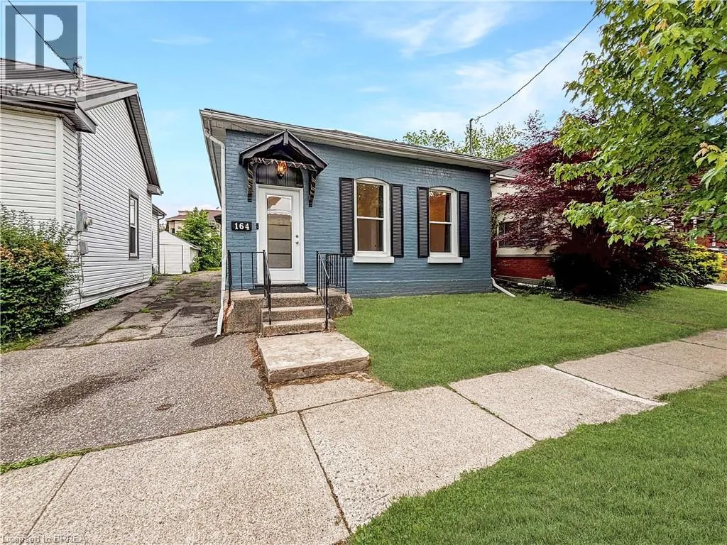 House for rent: 164 Nelson Street, Brantford, Ontario N3S 4B6