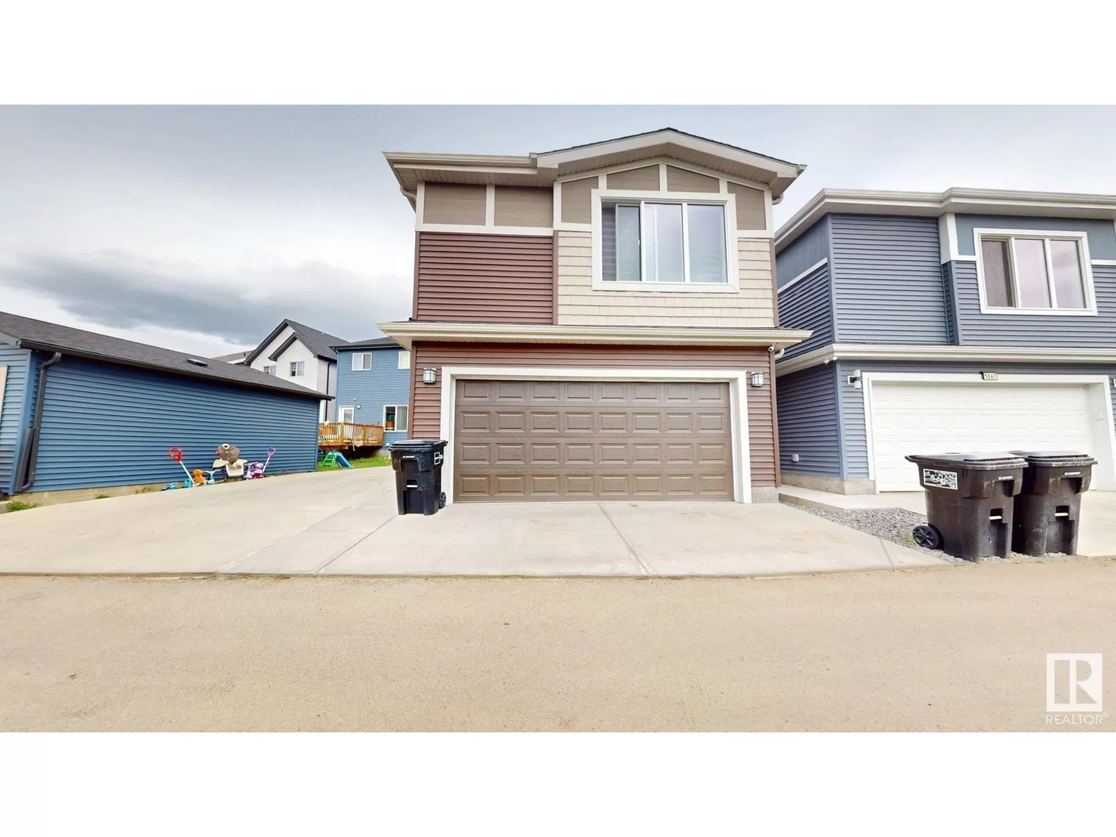 House for rent: 1645 Plum Ci Sw, Edmonton, Alberta T6X 2Y5