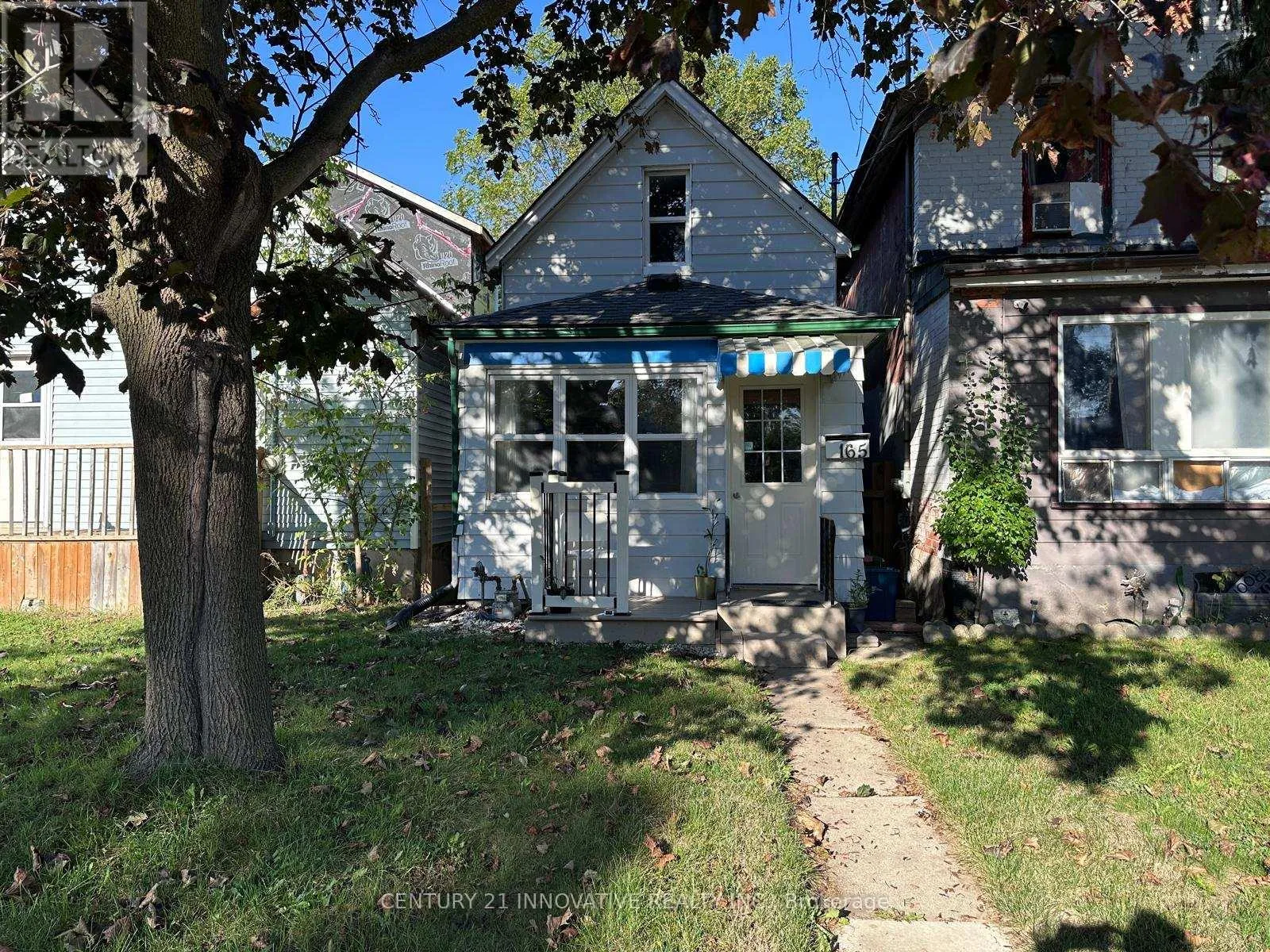 House for rent: 165 Dundas Street N, Cambridge, Ontario N1R 5P2