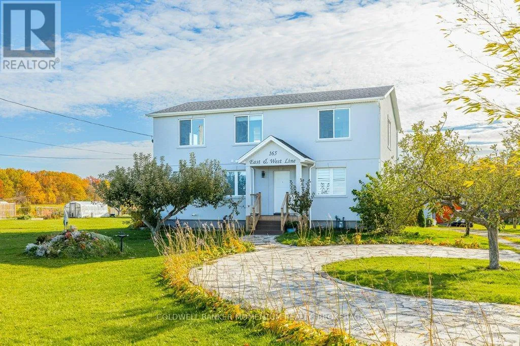 165 East West Line, Niagara-on-the-Lake, Ontario L0S 1J0