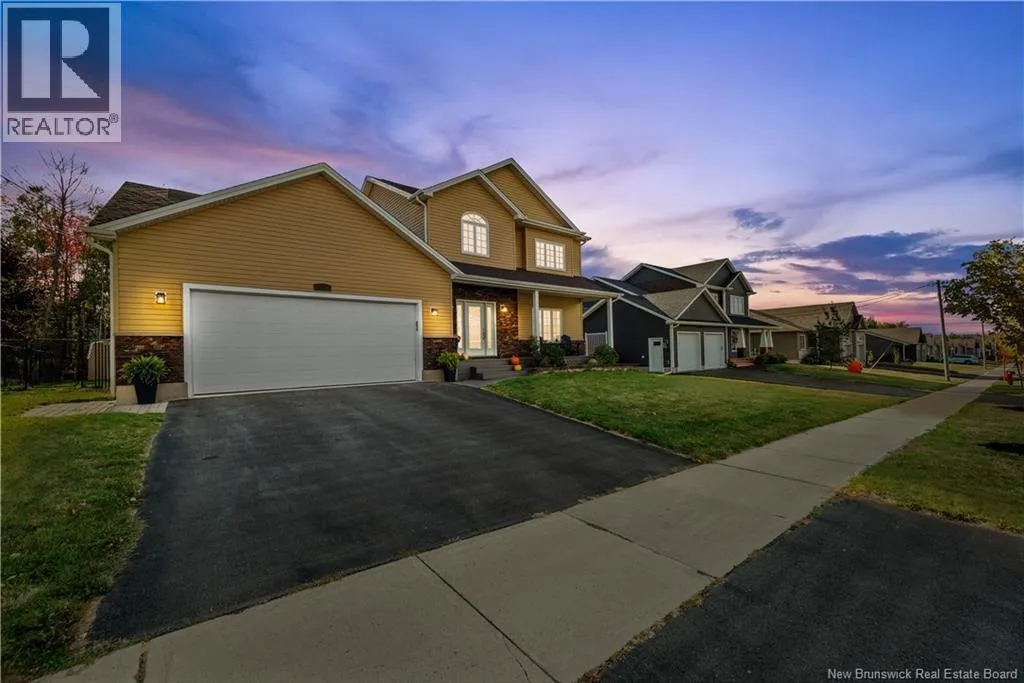 House for rent: 165 Erinvale Drive, Moncton, New Brunswick E1A 5S8