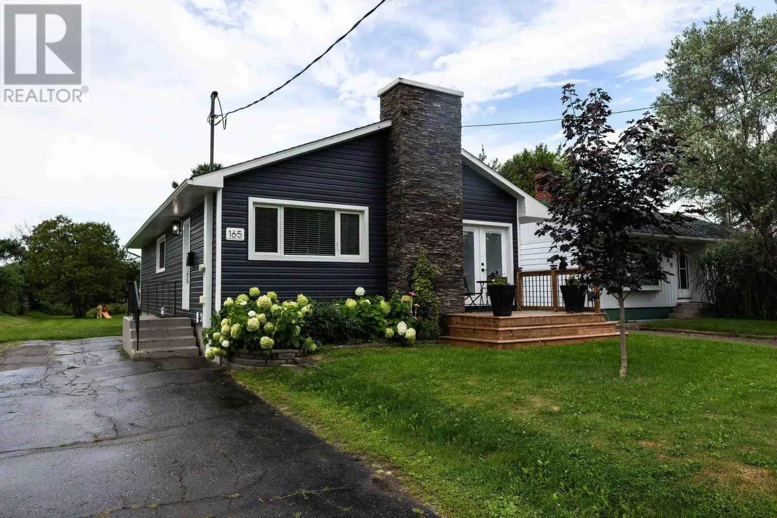 165 Hugill St, Sault Ste. Marie, Ontario P6A 4E9