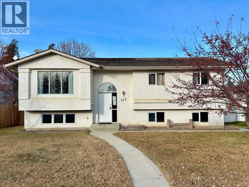 House for rent: 165 Park Drive, Whitecourt, Alberta T7S 1R3