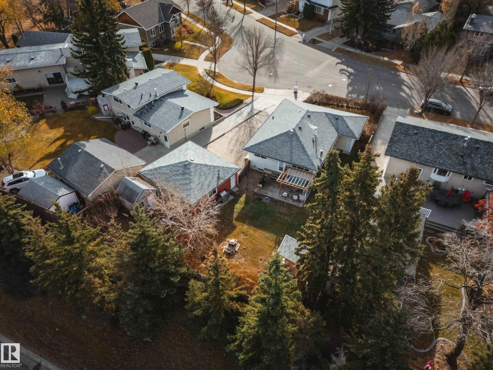 House for rent: 16524 78 Av Nw, Edmonton, Alberta T5R 3E6