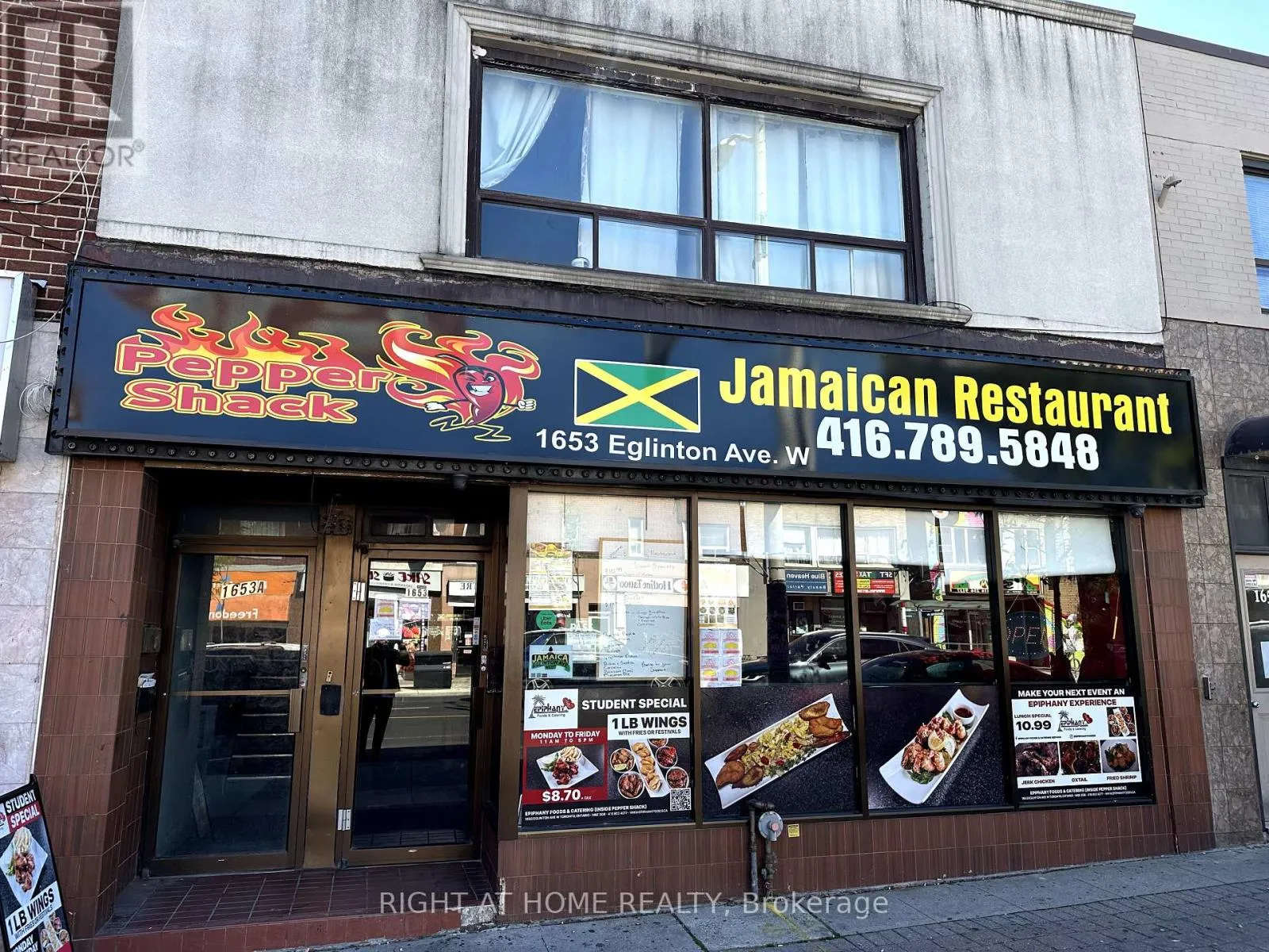 Residential Commercial Mix for rent: 1653 Eglinton Avenue W, Toronto, Ontario M6E 2H1