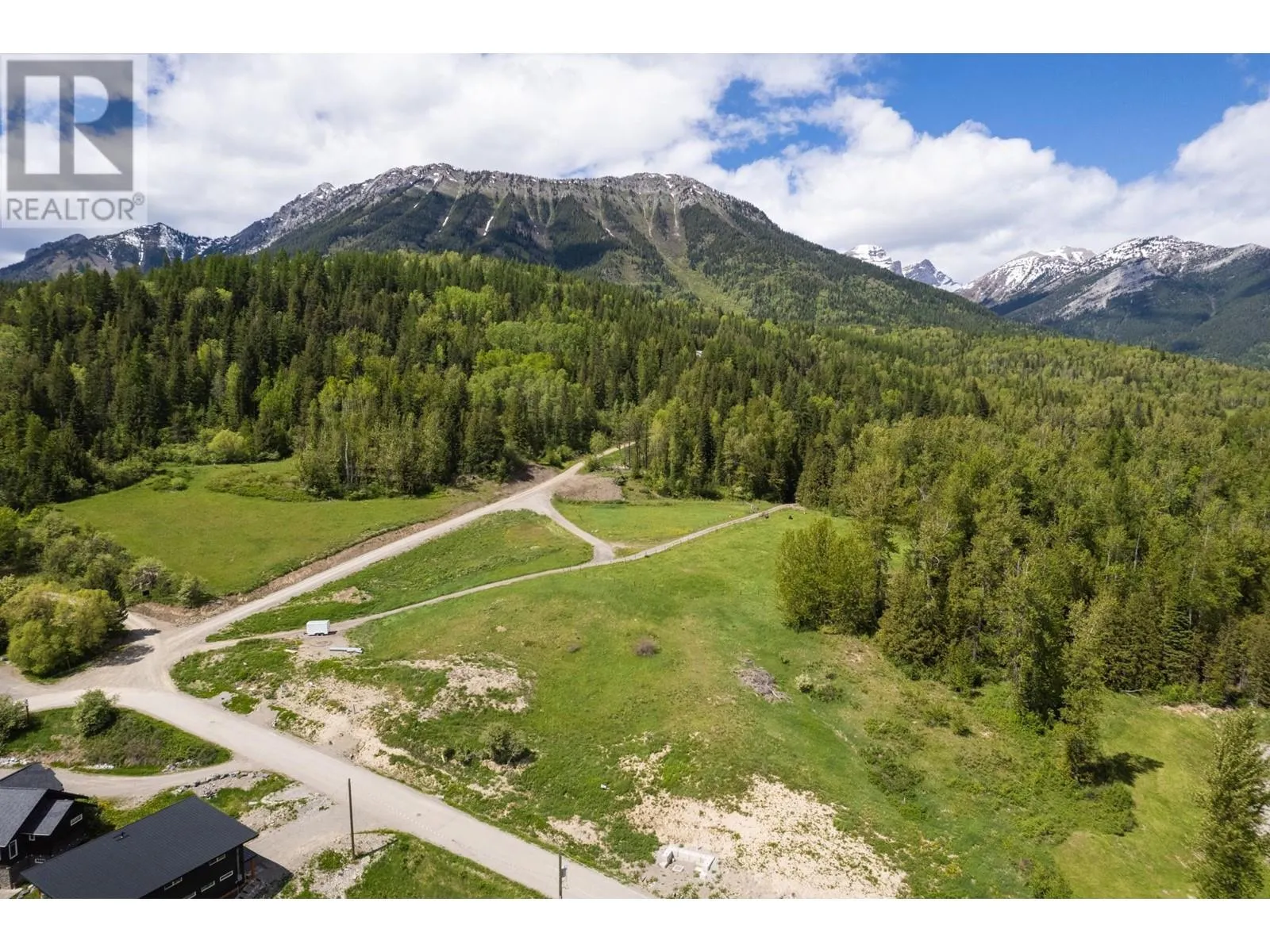 Other for rent: 1653 Mcleod Avenue, Fernie, British Columbia V0B 1M1