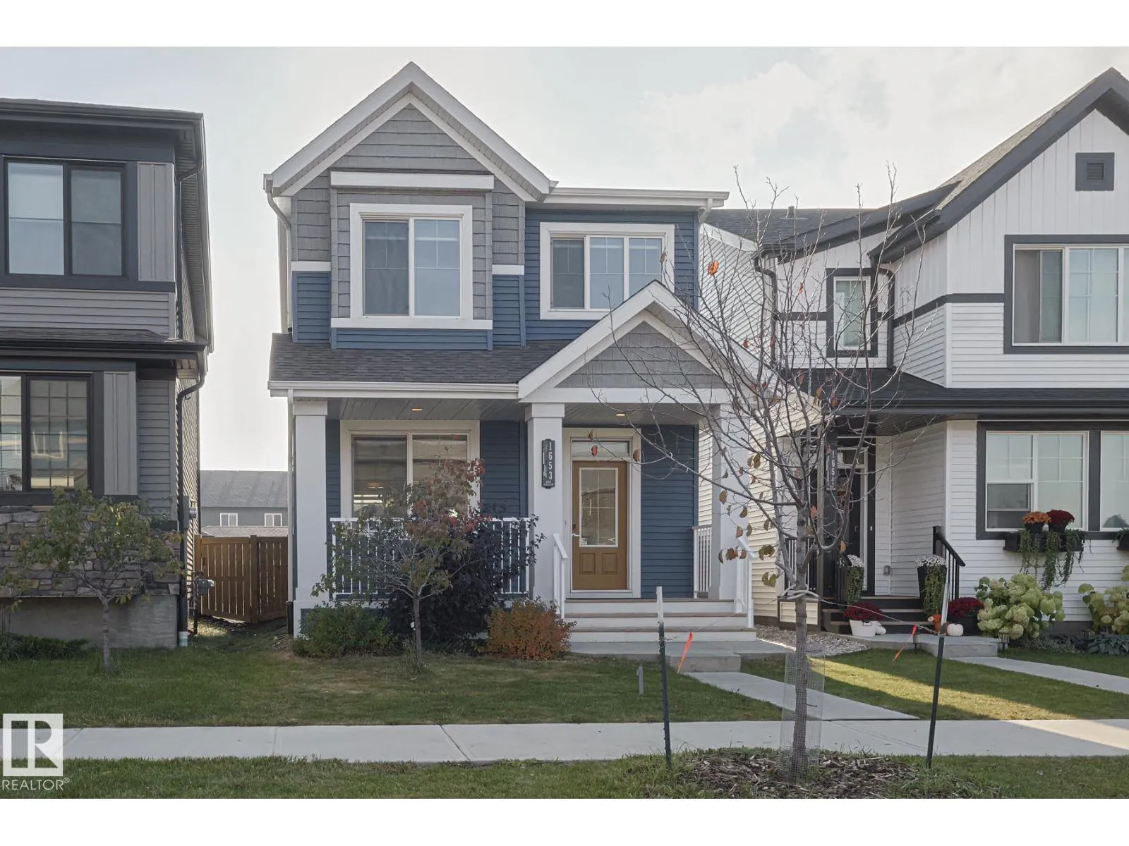 House for rent: 1653 Plum Circle Ci Sw, Edmonton, Alberta T6X 2Y5