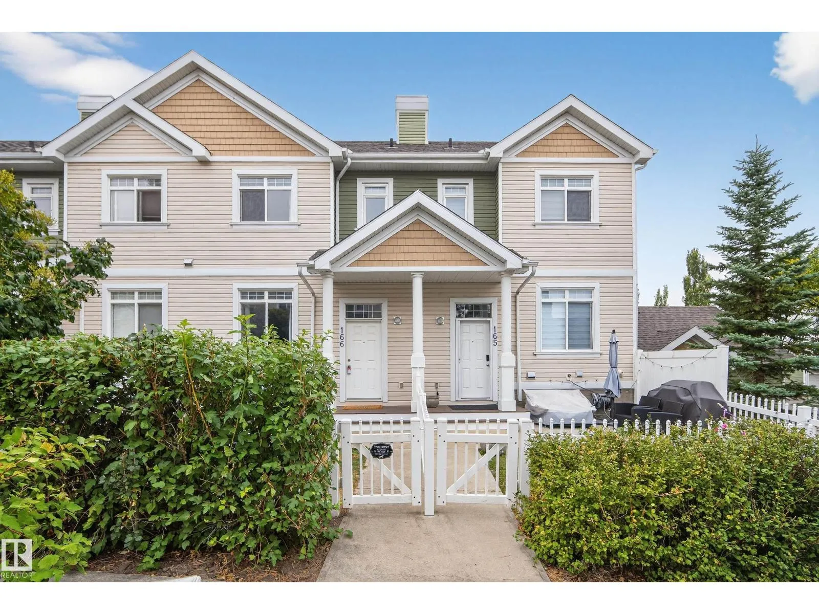 Row / Townhouse for rent: #166 1804 70 St Sw, Edmonton, Alberta T6X 0H4