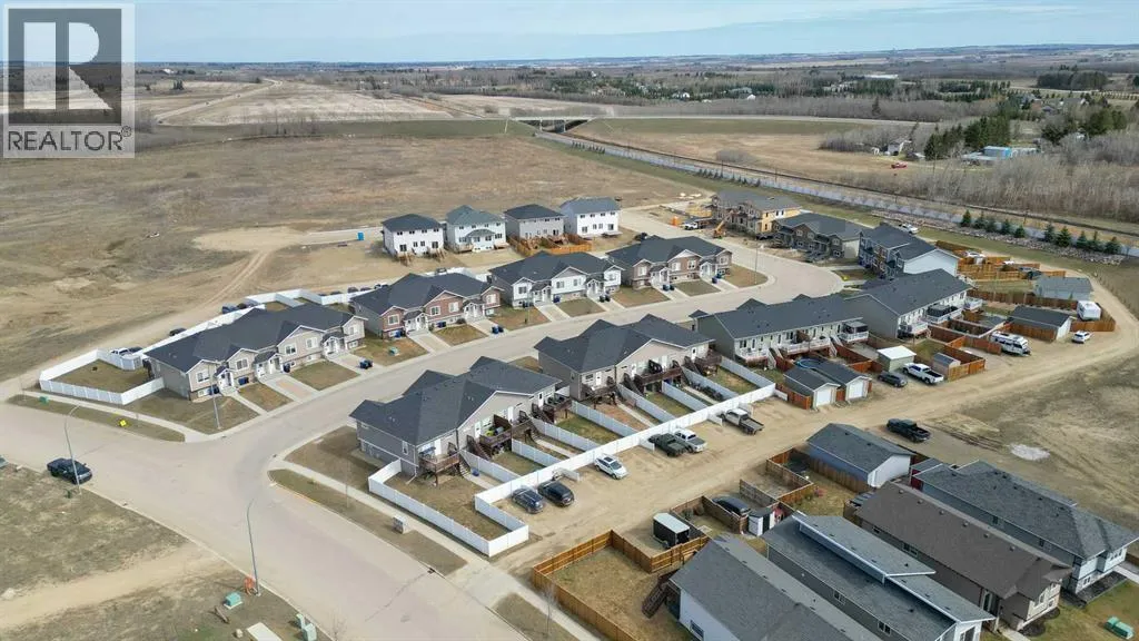 Multi-Family for rent: 1-66 Athens Road, Blackfalds, Alberta T4M 0N4