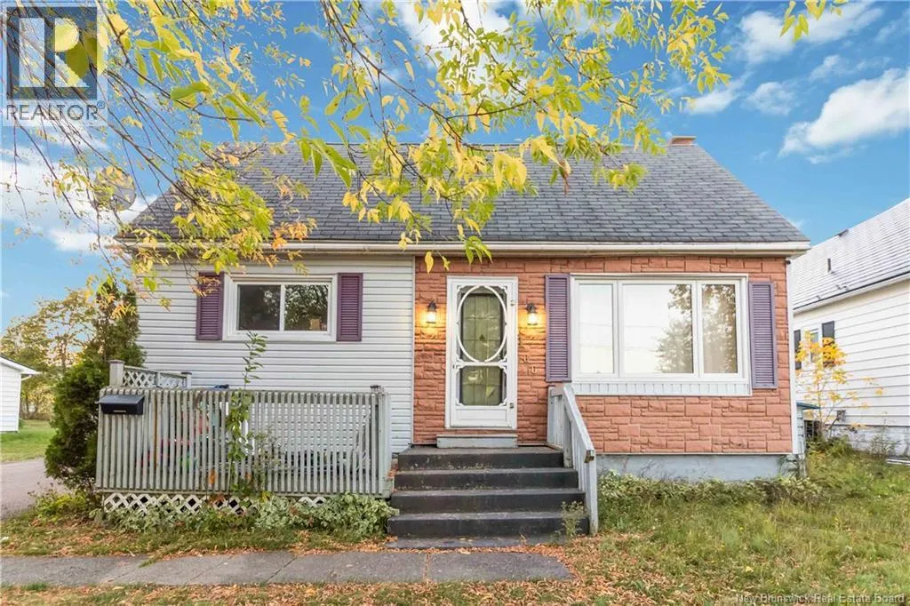 House for rent: 166 Edward Street, Moncton, New Brunswick E1A 3Y9