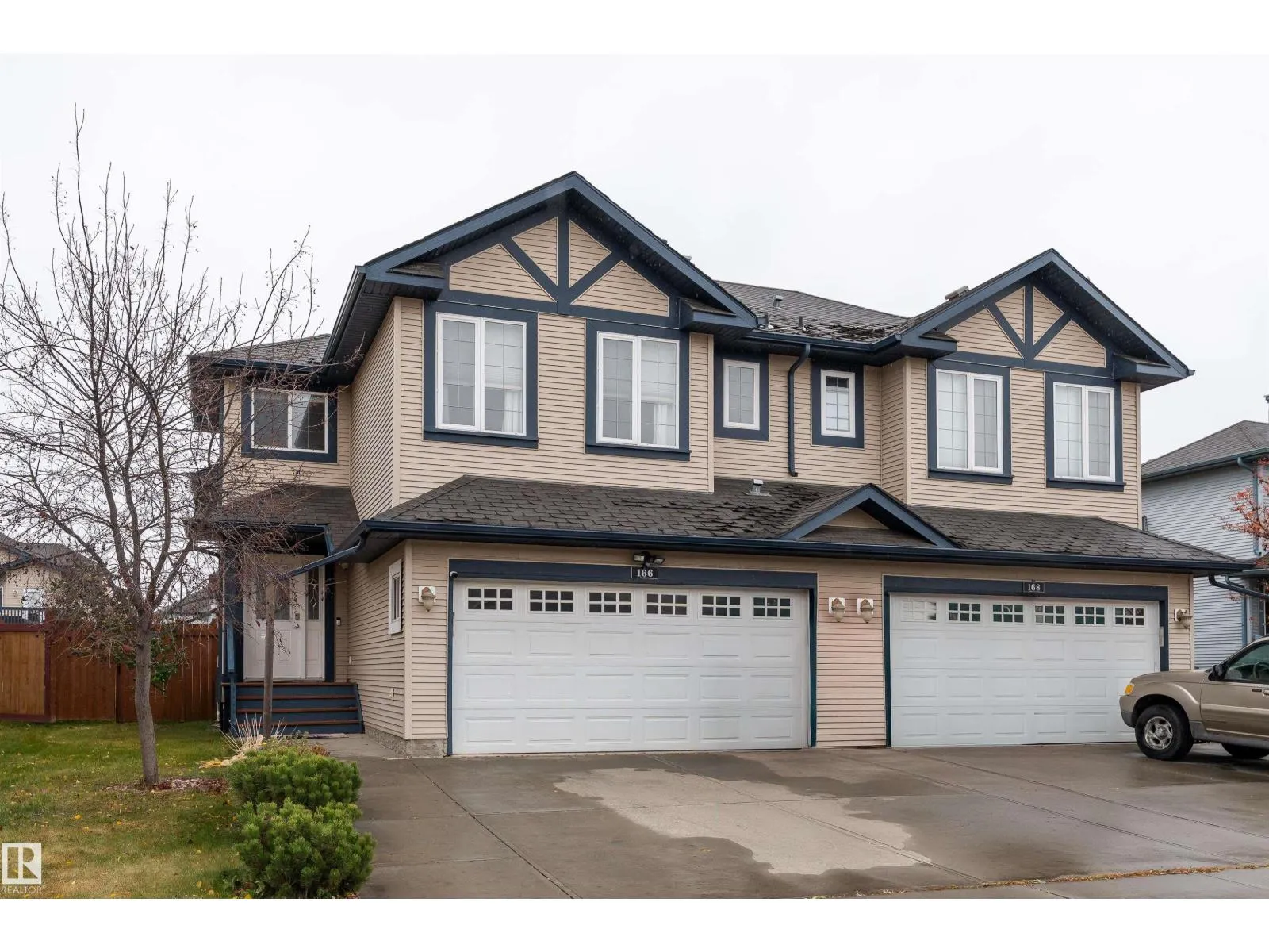 Duplex for rent: 166 Rue Magnan St, Beaumont, Alberta T4X 0A6