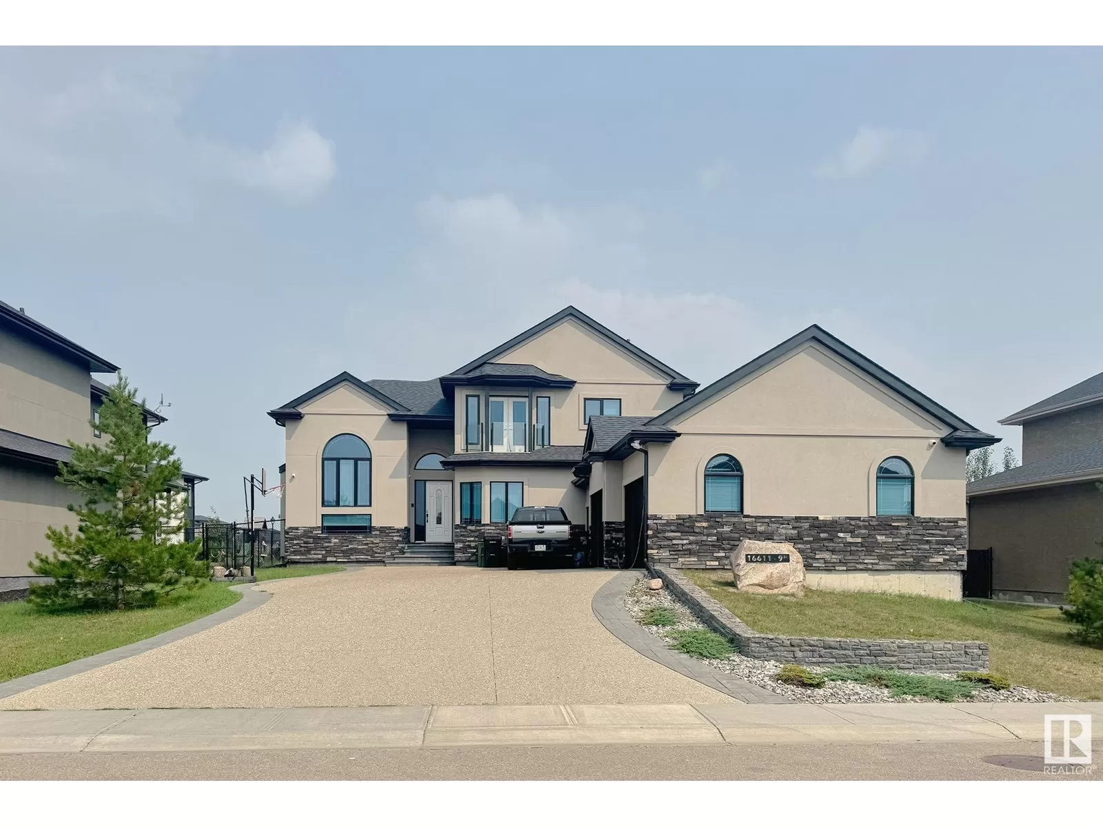 House for rent: 16611 9 St Ne, Edmonton, Alberta T5Y 0P6