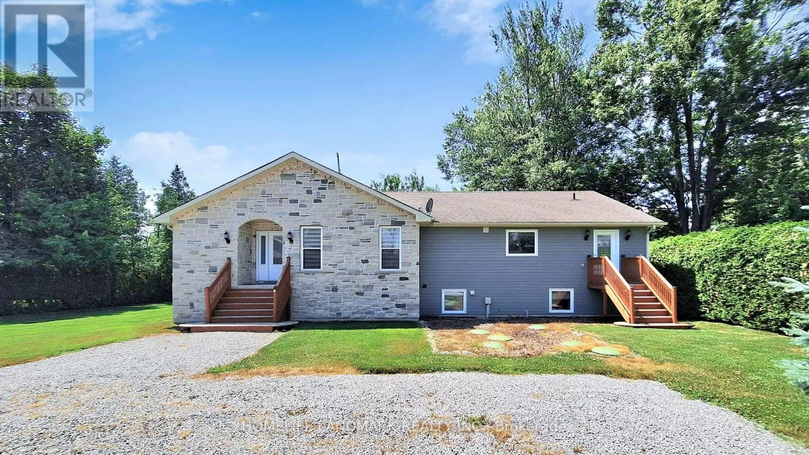 House for rent: 1662 Lakeshore Drive, Ramara, Ontario L0K 1B0