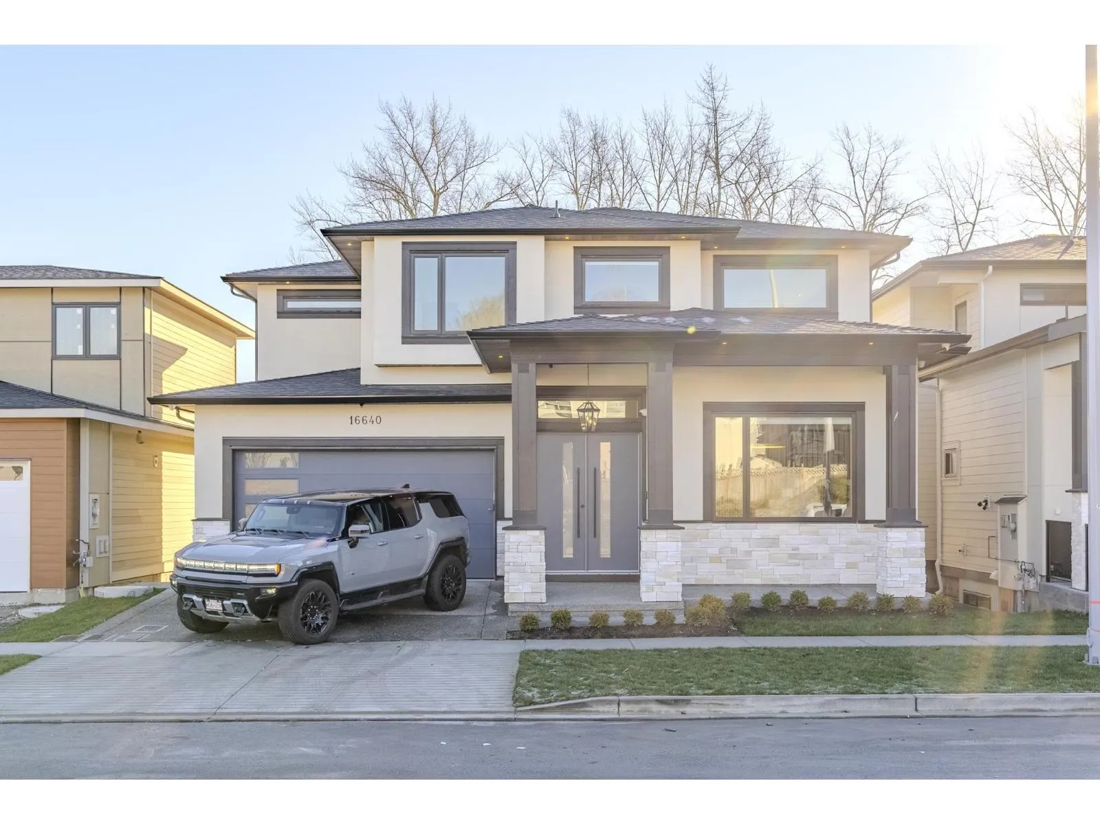 House for rent: 16640 18a Avenue, Surrey, British Columbia V3Z 9X5