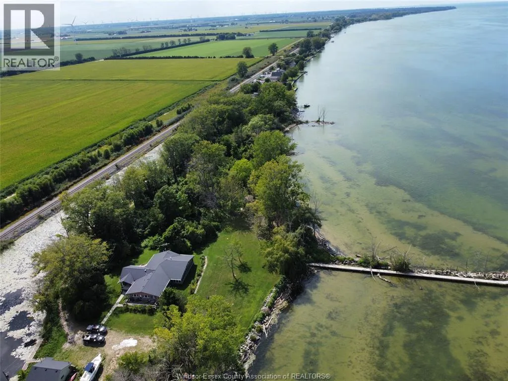 House for rent: 16660 Couture Beach, Lakeshore, Ontario N0P 2L0