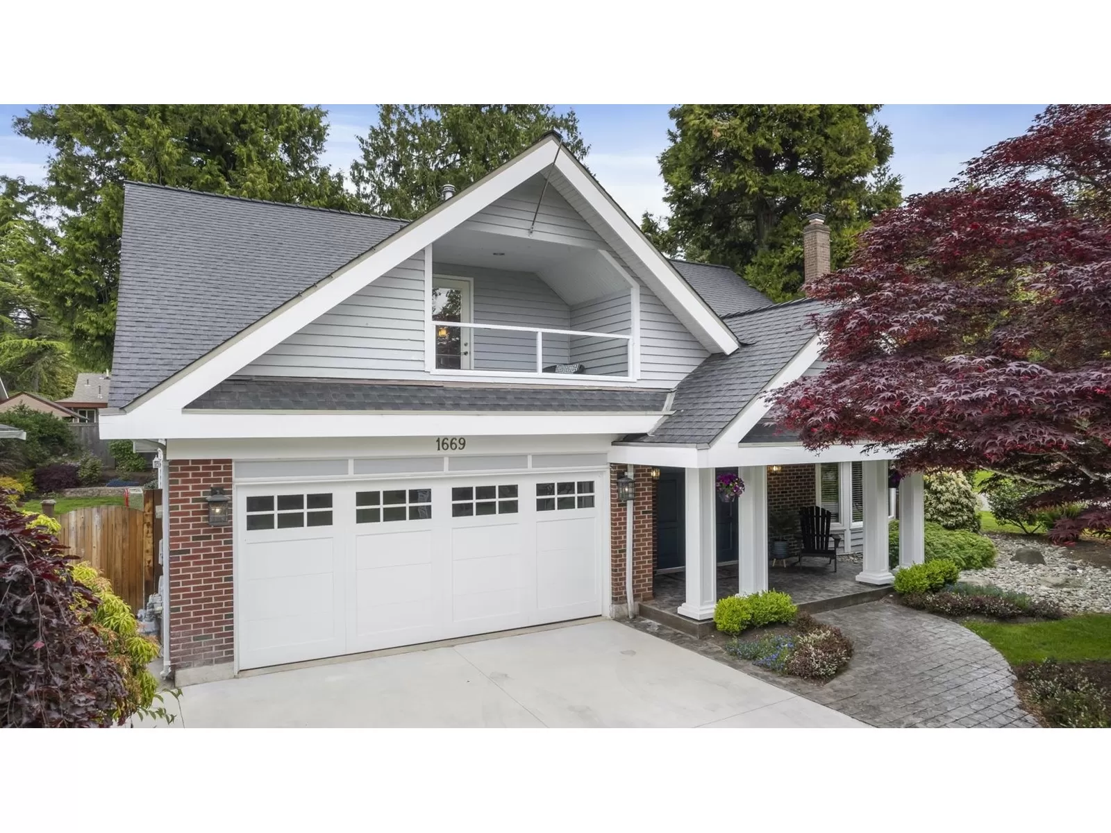 House for rent: 1669 133a Street, Surrey, British Columbia V4A 6H5