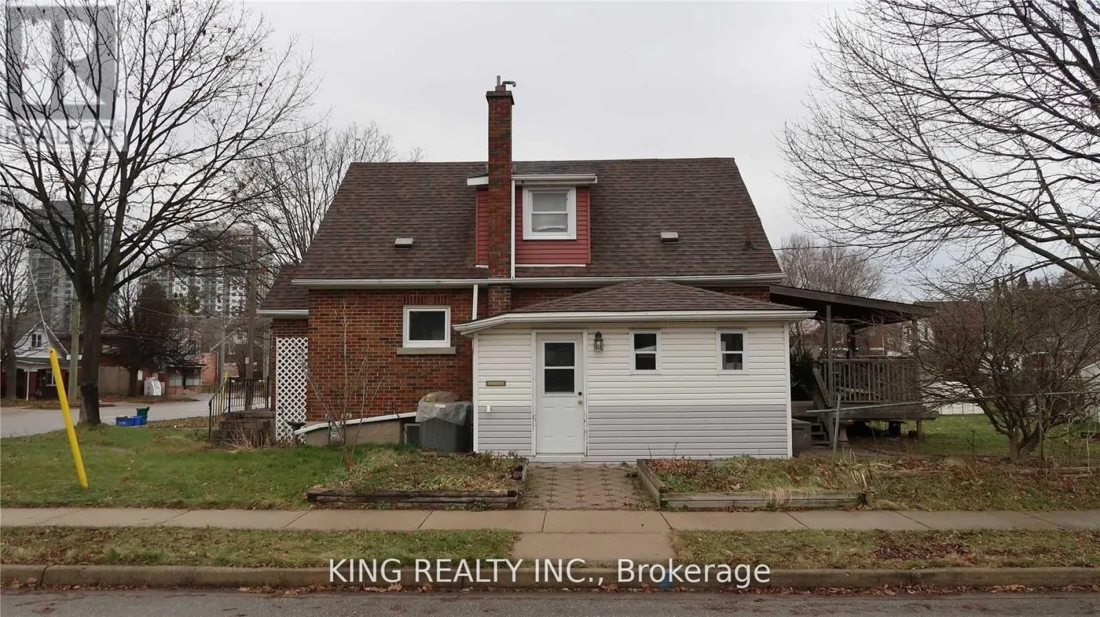 House for rent: 167 Erb Street W, Kitchener, Ontario N2L 1V2