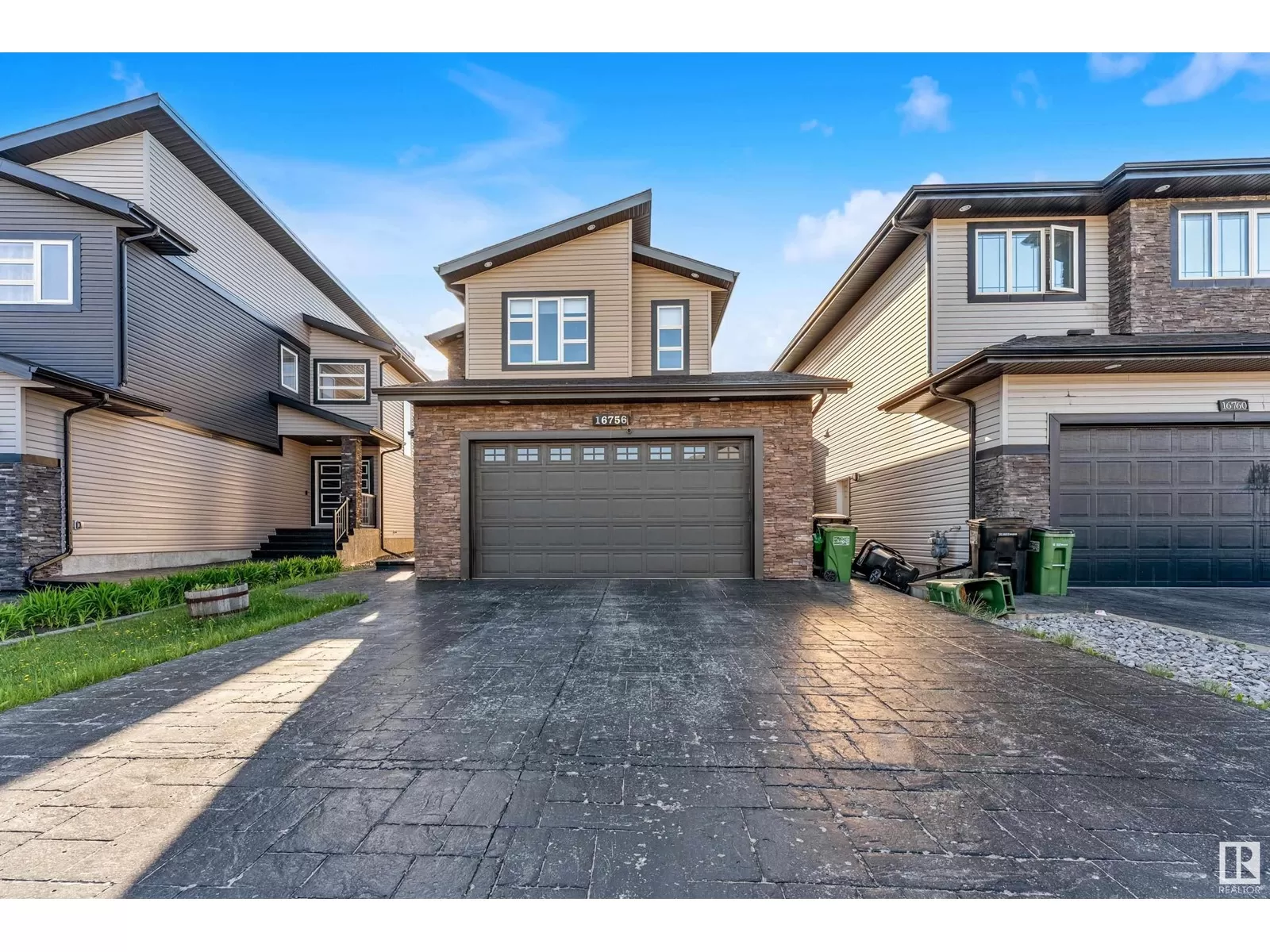 House for rent: 16756 60 St Nw, Edmonton, Alberta T5Y 4G9