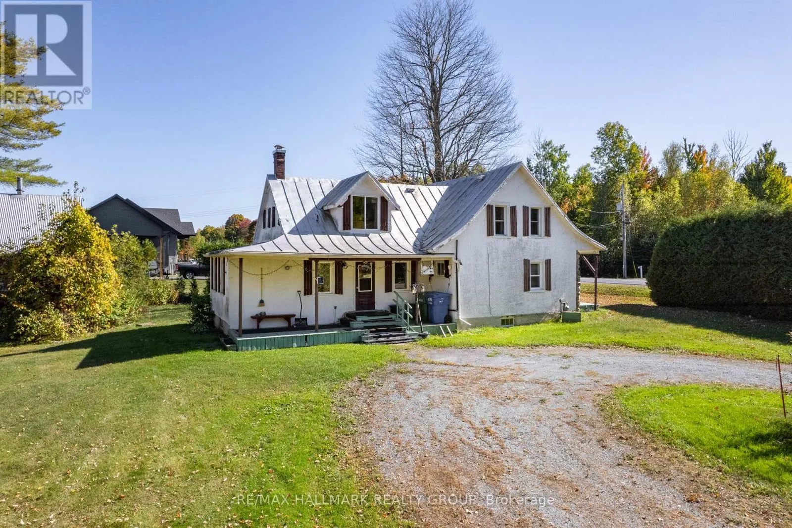 House for rent: 1677 Ste Anne Road, Champlain, Ontario K0B 1K0