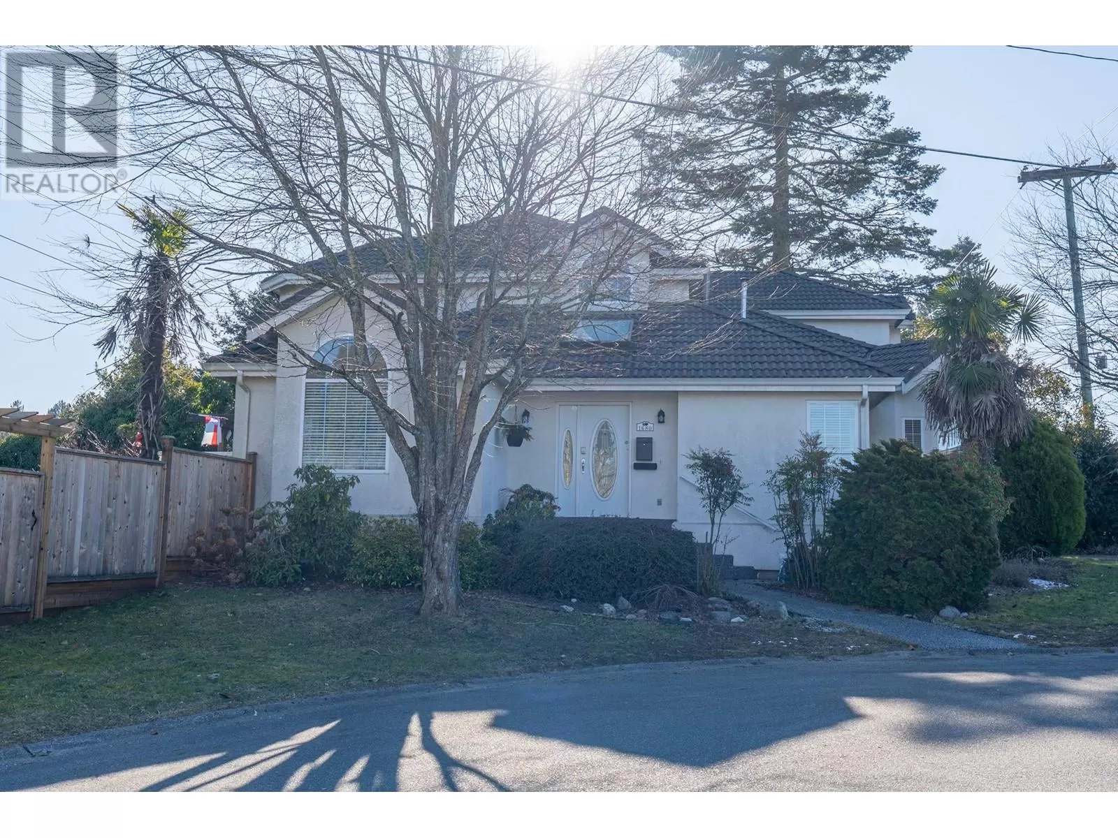 House for rent: 1680 53a Street, Delta, British Columbia V4M 3G4