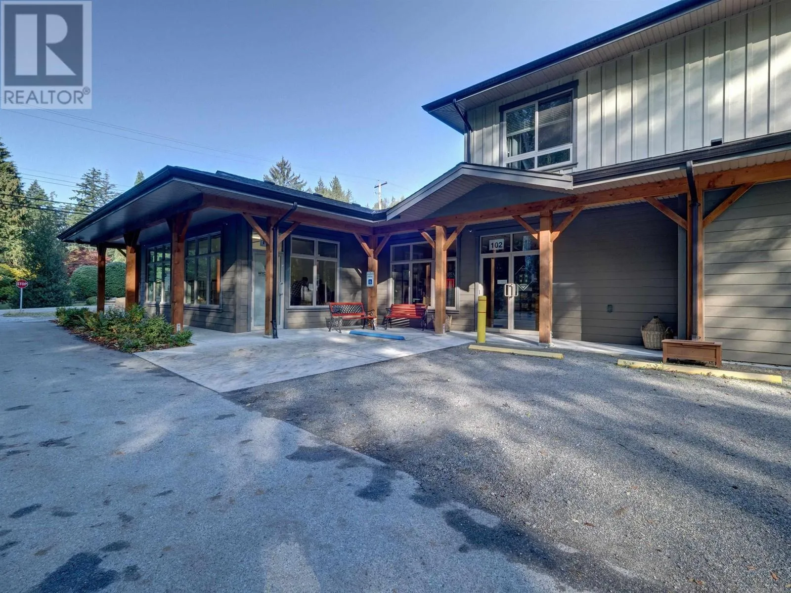 1680 Field Road, Sechelt, British Columbia V7Z 0B1