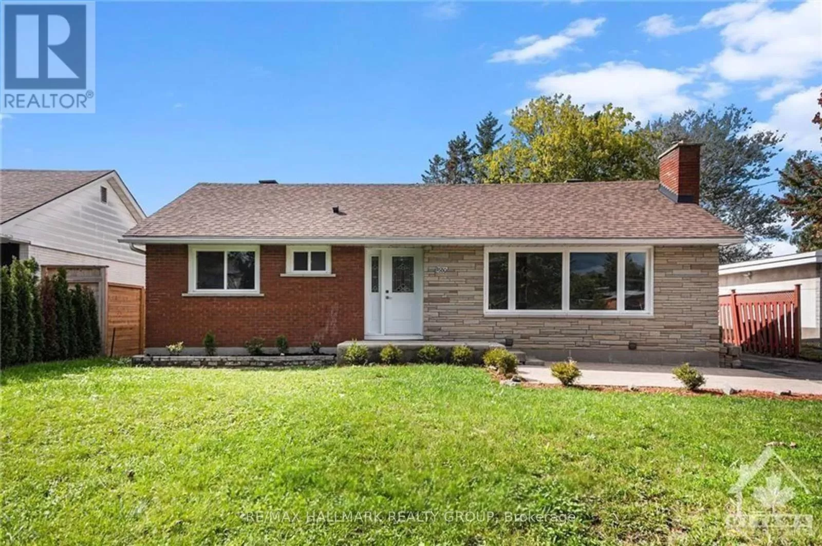 House for rent: 1680 Fisher Avenue, Ottawa, Ontario K2C 1X7