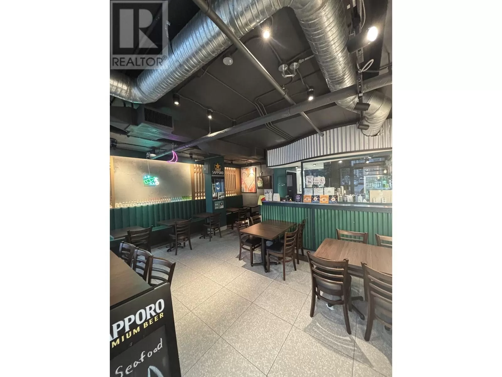 1680 Robson Street, Vancouver, British Columbia V6G 1C7