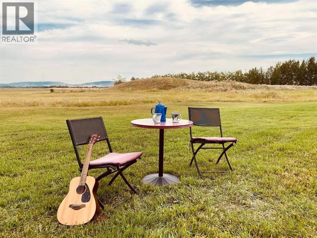 168/172 Ridge Stone Lane, Diamond Valley, Alberta T0L 0H0