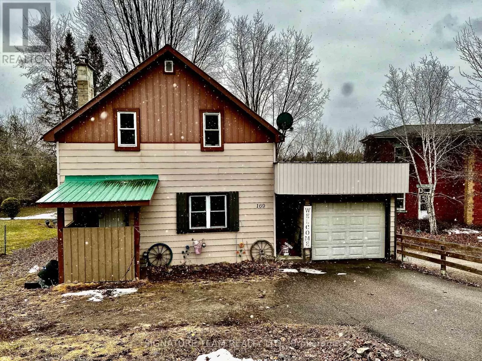 House for rent: 169 Bonnechere Street E, Bonnechere Valley, Ontario K0J 1T0