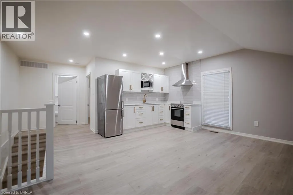 House for rent: 169 Drummond Street Unit# Upper, Brantford, Ontario N3S 6A6