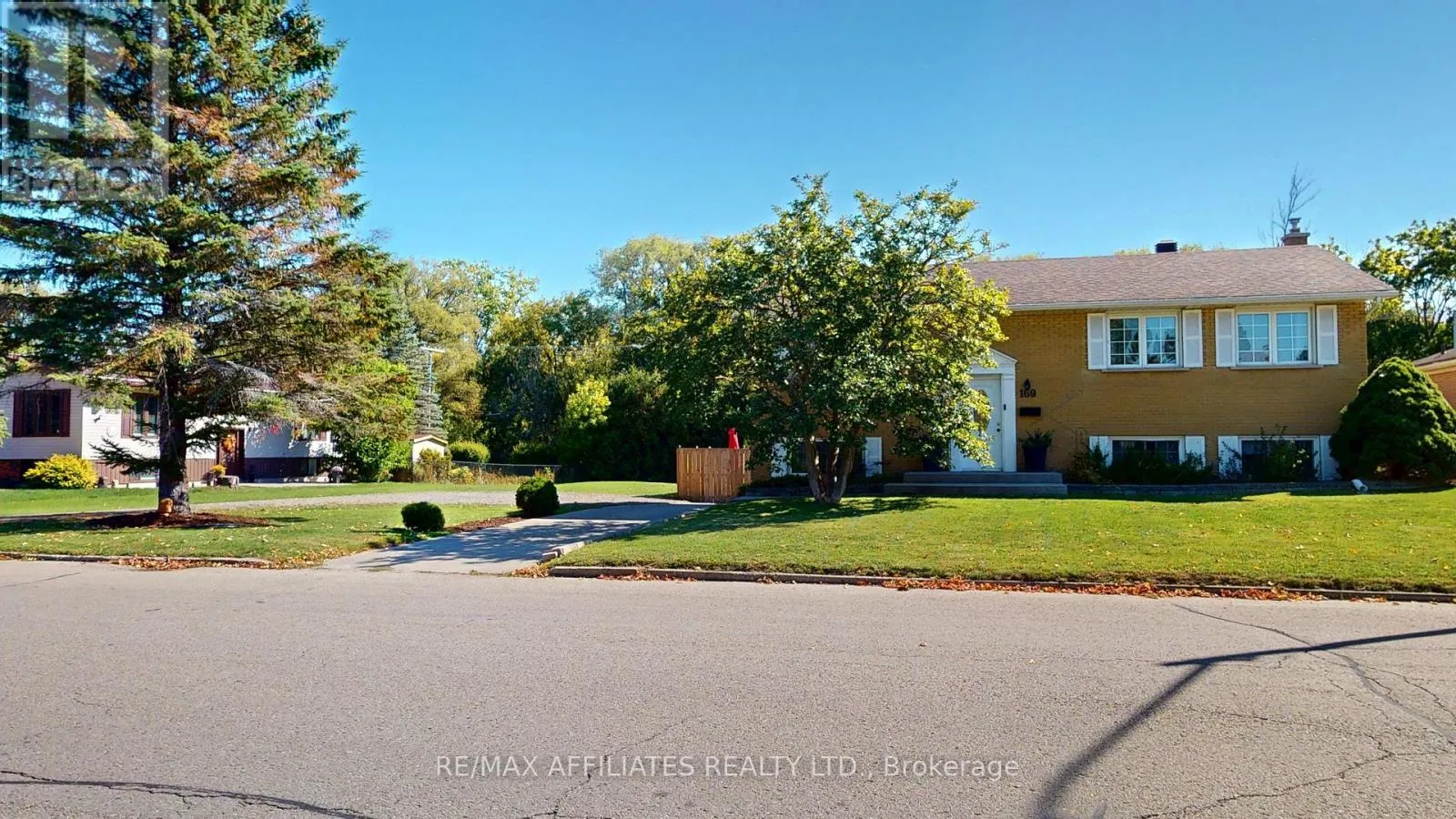 House for rent: 169 Reynolds Drive, Brockville, Ontario K6V 1X3