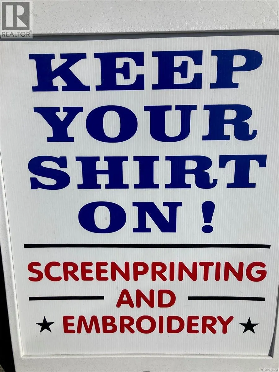 1690 Maple St, Campbell River, British Columbia V9W 3G2