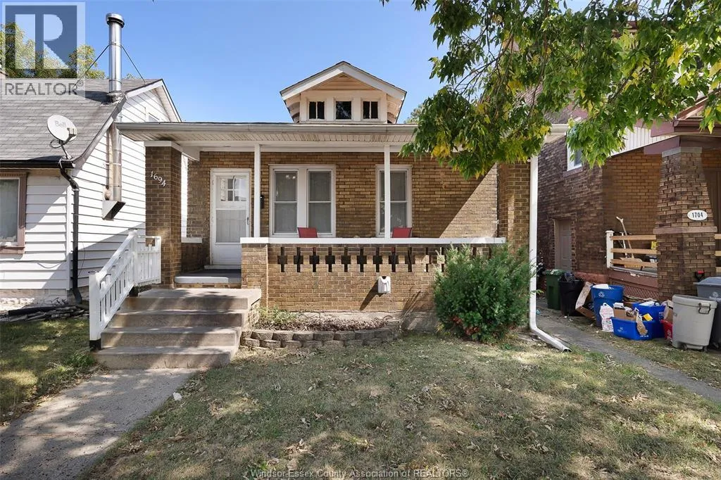 House for rent: 1694 Mercer, Windsor, Ontario N8X 3P7